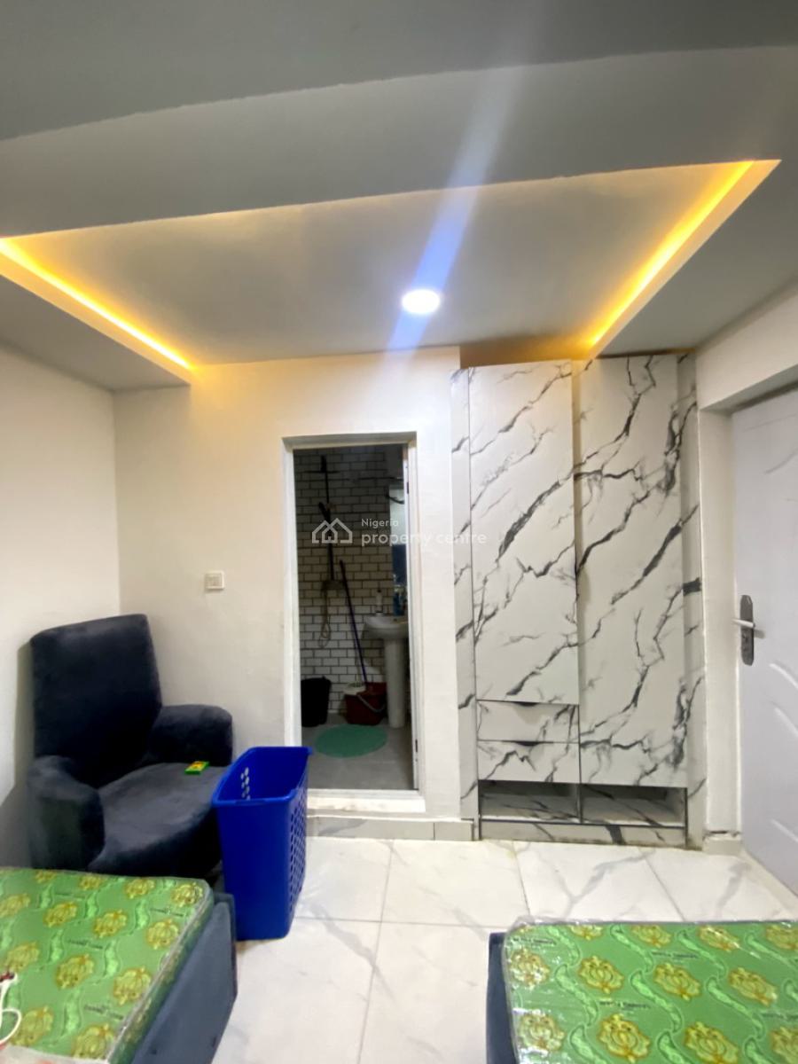 Lovely 1 Bedroom Mini Flat in a Secure Estate, Ikate, Lekki, Lagos, Mini Flat (room and Parlour) for Rent