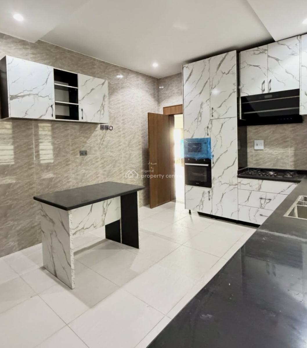 Spacious 5 Bedrooms Detached + Bq, Apo Resettlement, Apo, Abuja, Detached Duplex for Sale