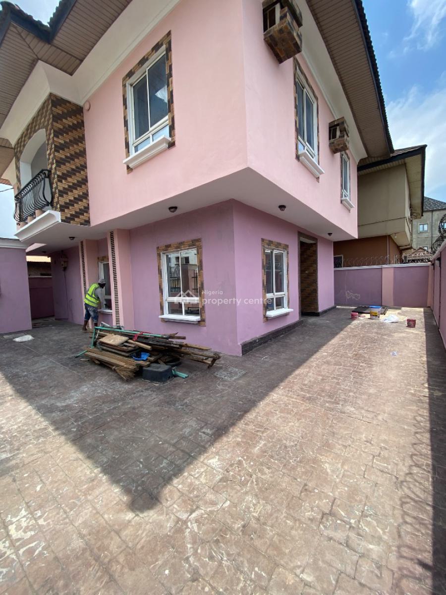 Renovated 4 Bedroom Detached Duplex with Gatehouse, Ijesha, Surulere, Lagos, Detached Duplex for Rent