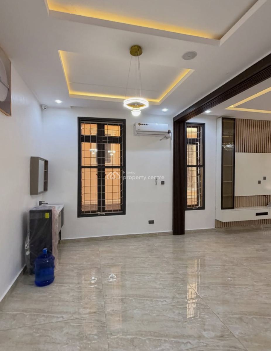 Spacious 3 Bedrooms Semi Detached Duplex with Bq, Apo Resettlement, Apo, Abuja, Semi-detached Duplex for Sale