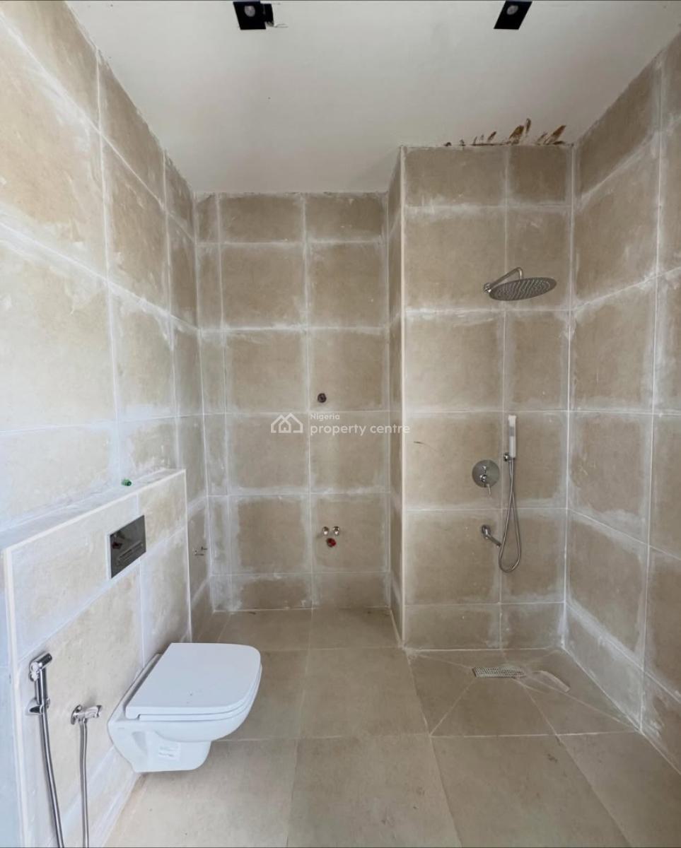 Stunning 3 Bedroom Apartment, Lekki Phase 1, Lekki, Lagos, Block of Flats for Sale