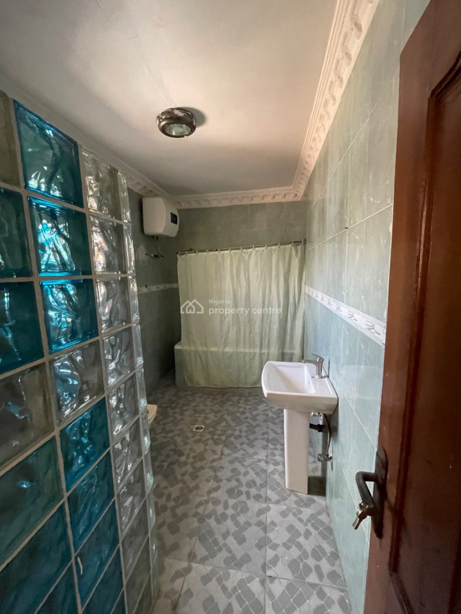 Spacious 3 Bedroom Shared Apartment, Express, Sangotedo, Ajah, Lagos, Flat / Apartment for Rent