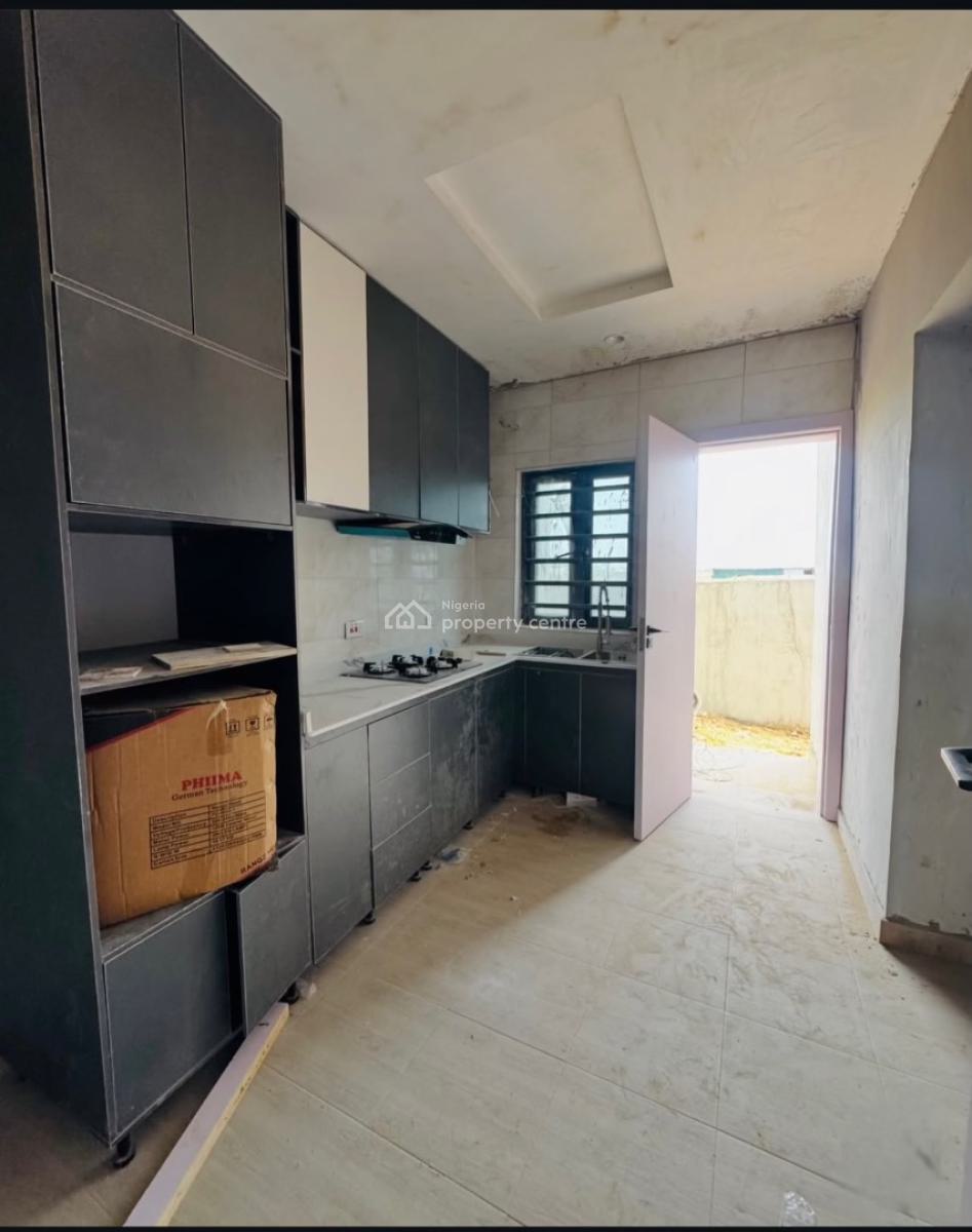 3 Bedroom Nicely Built Apartment, Opebi Ikeja Lagos, Ikeja, Lagos, Flat / Apartment for Sale