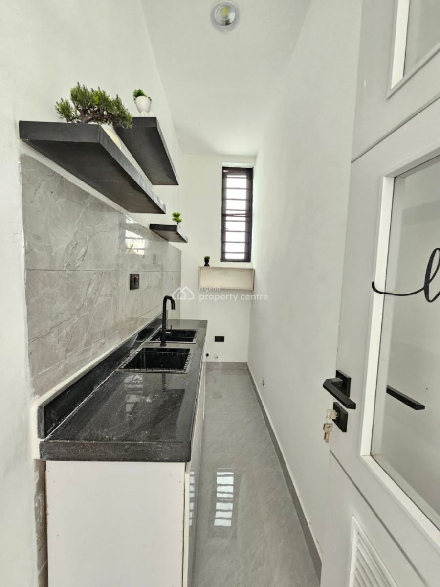 Contemporary 5 Bedroom Triplex with Bq, Pool,cinema in a Secure Estate, Orchid, Lekki, Lagos, House for Sale