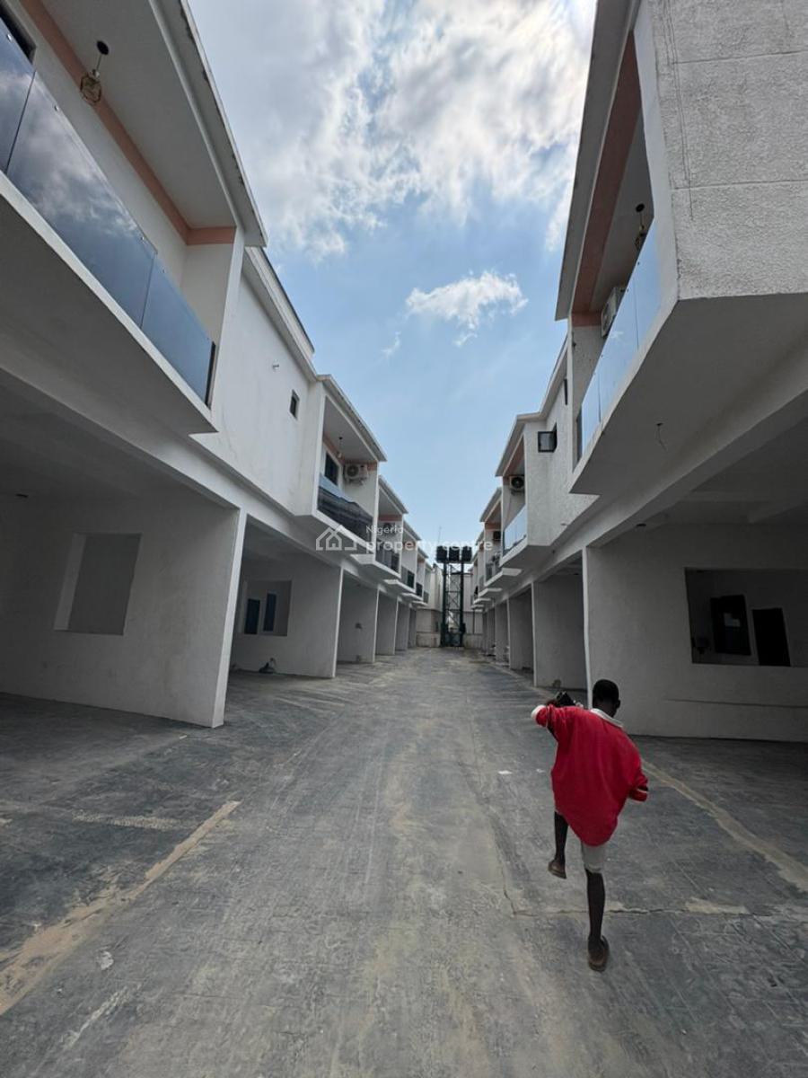 Terrace  3-bedroom in Ajah, Ajah, Lagos, Terraced Duplex for Sale