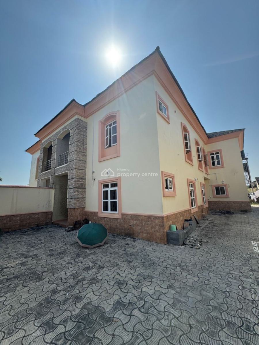 4bedroom Semi Detached Terrace, Off Rockdrive, Lekki, Lagos, Semi-detached Duplex for Rent