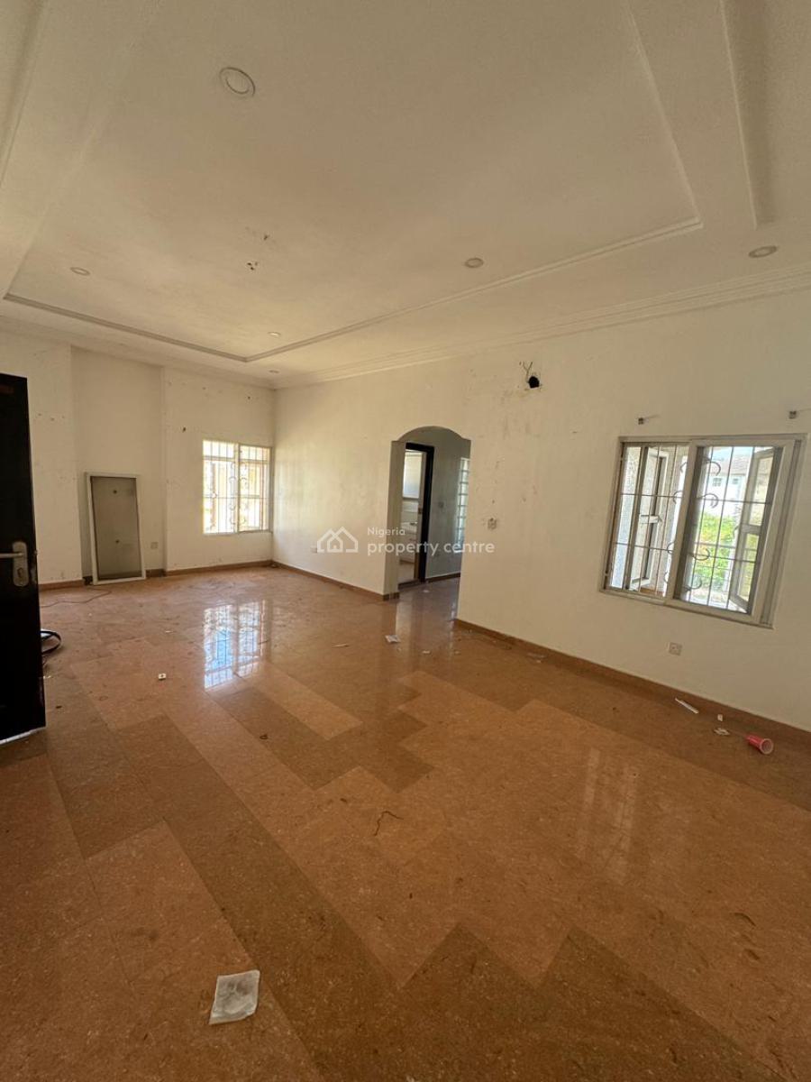 4bedroom Semi Detached Terrace, Off Rockdrive, Lekki, Lagos, Semi-detached Duplex for Rent