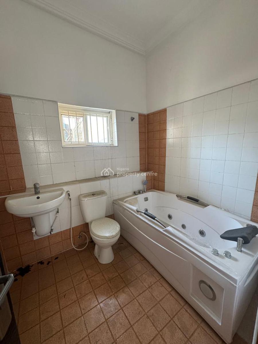 4bedroom Semi Detached Terrace, Off Rockdrive, Lekki, Lagos, Semi-detached Duplex for Rent