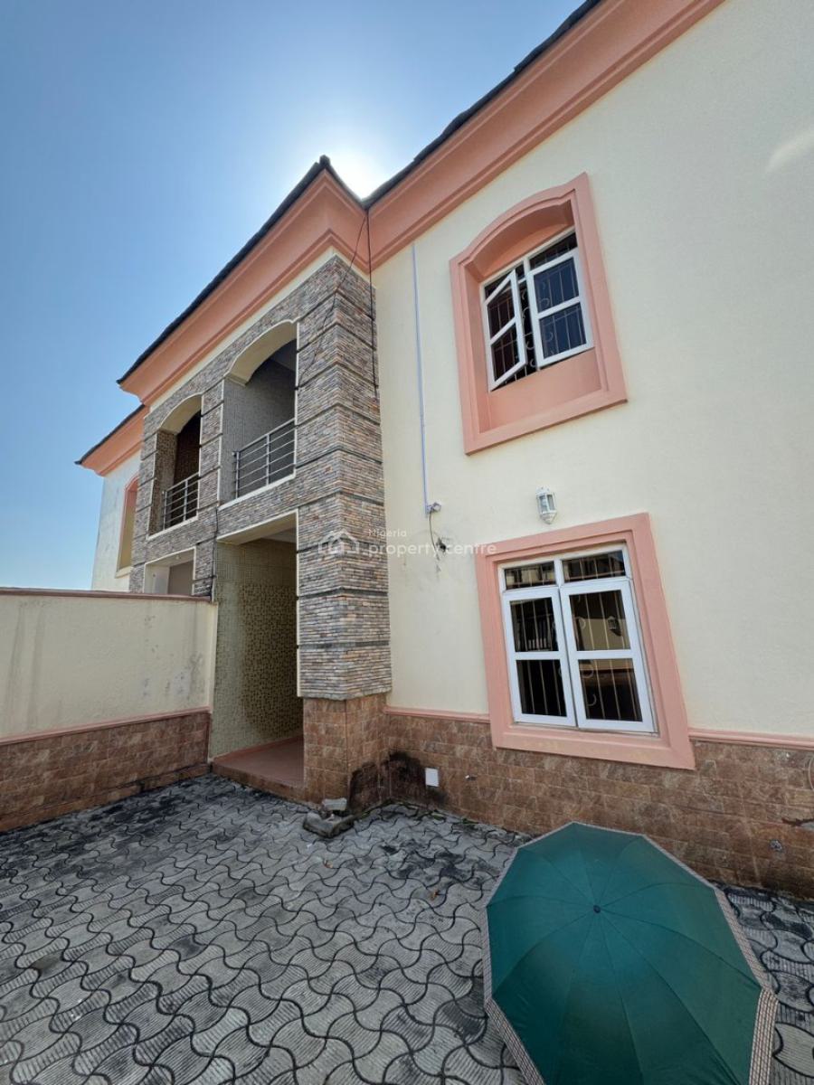 4bedroom Semi Detached Terrace, Off Rockdrive, Lekki, Lagos, Semi-detached Duplex for Rent