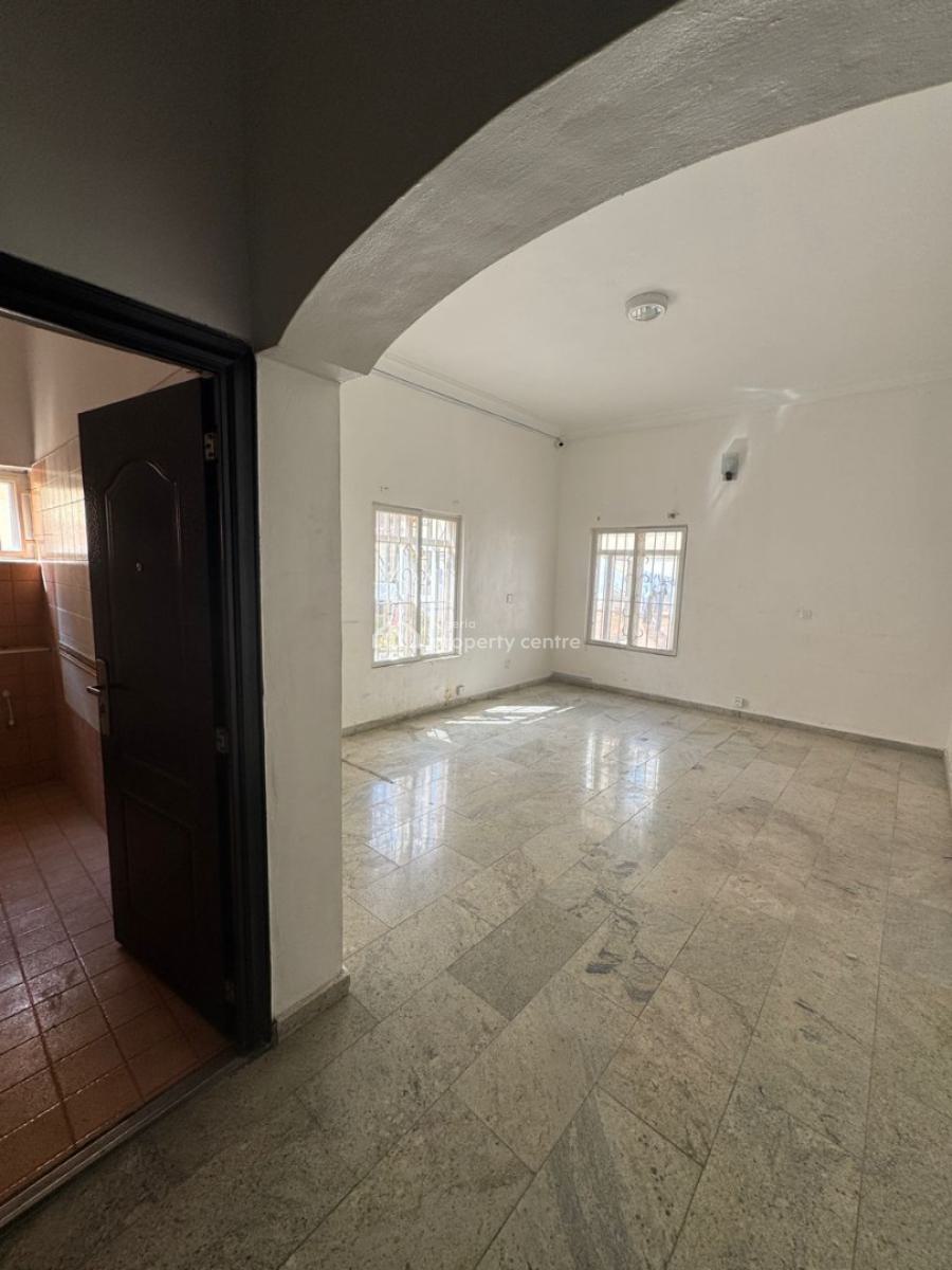 4bedroom Semi Detached Terrace, Off Rockdrive, Lekki, Lagos, Semi-detached Duplex for Rent