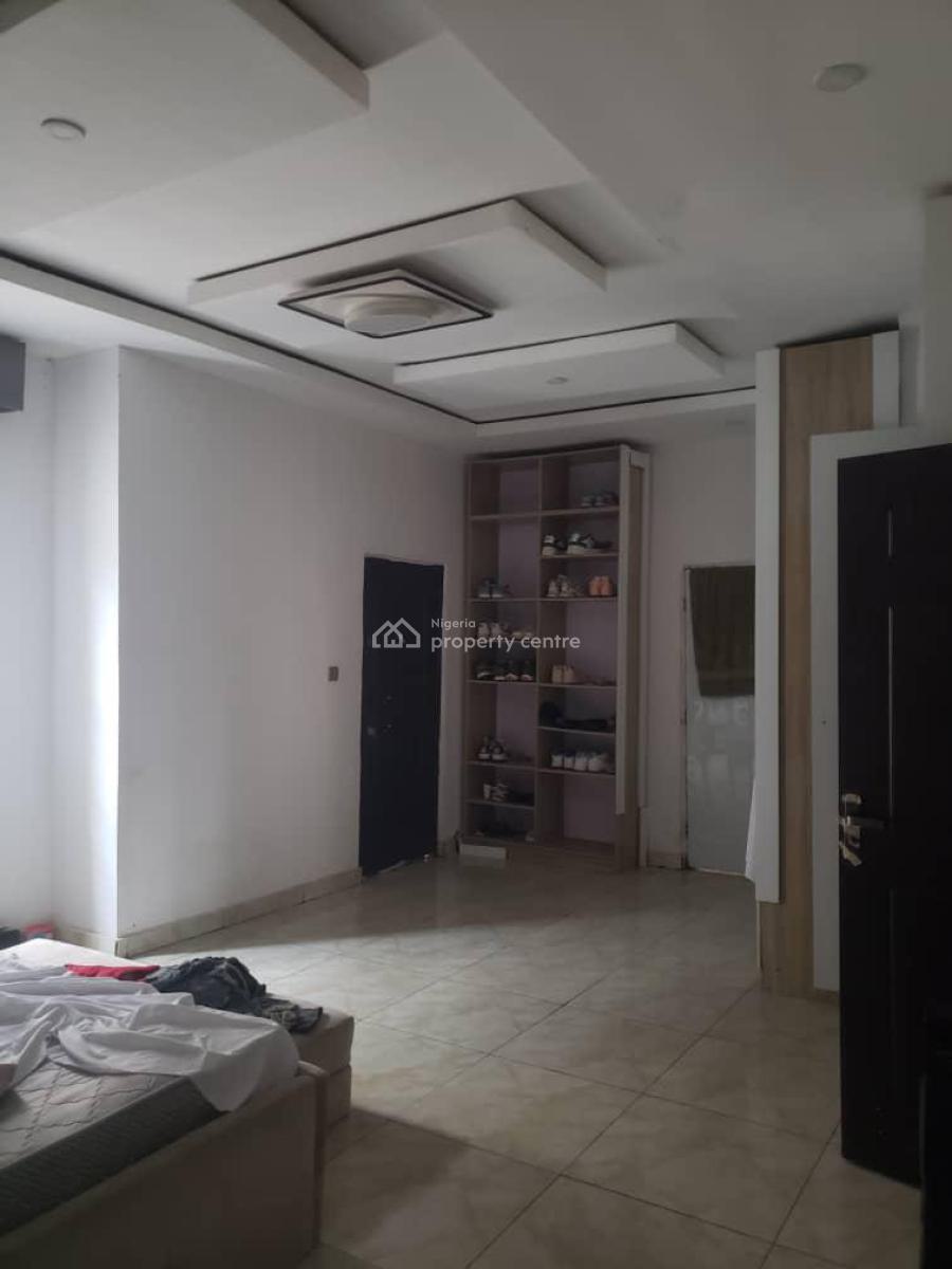 Spacious & Secure! 4-bedroom Duplex with Ample Parking, Ajah, Lagos, Semi-detached Duplex for Sale