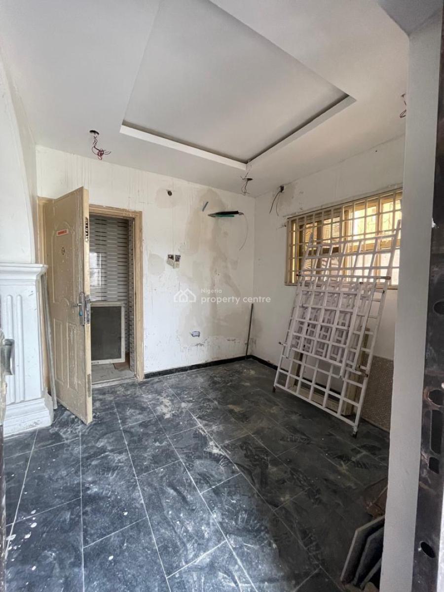 Renovated 6 Bedroom Semi Detached Duplex with 2 Rooms Bq, Ikoyi, Lagos, Semi-detached Duplex for Rent