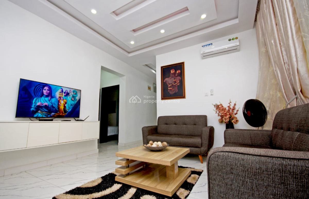 3 Bedroom Apartment, Ipaja, Lagos, Flat / Apartment Short Let