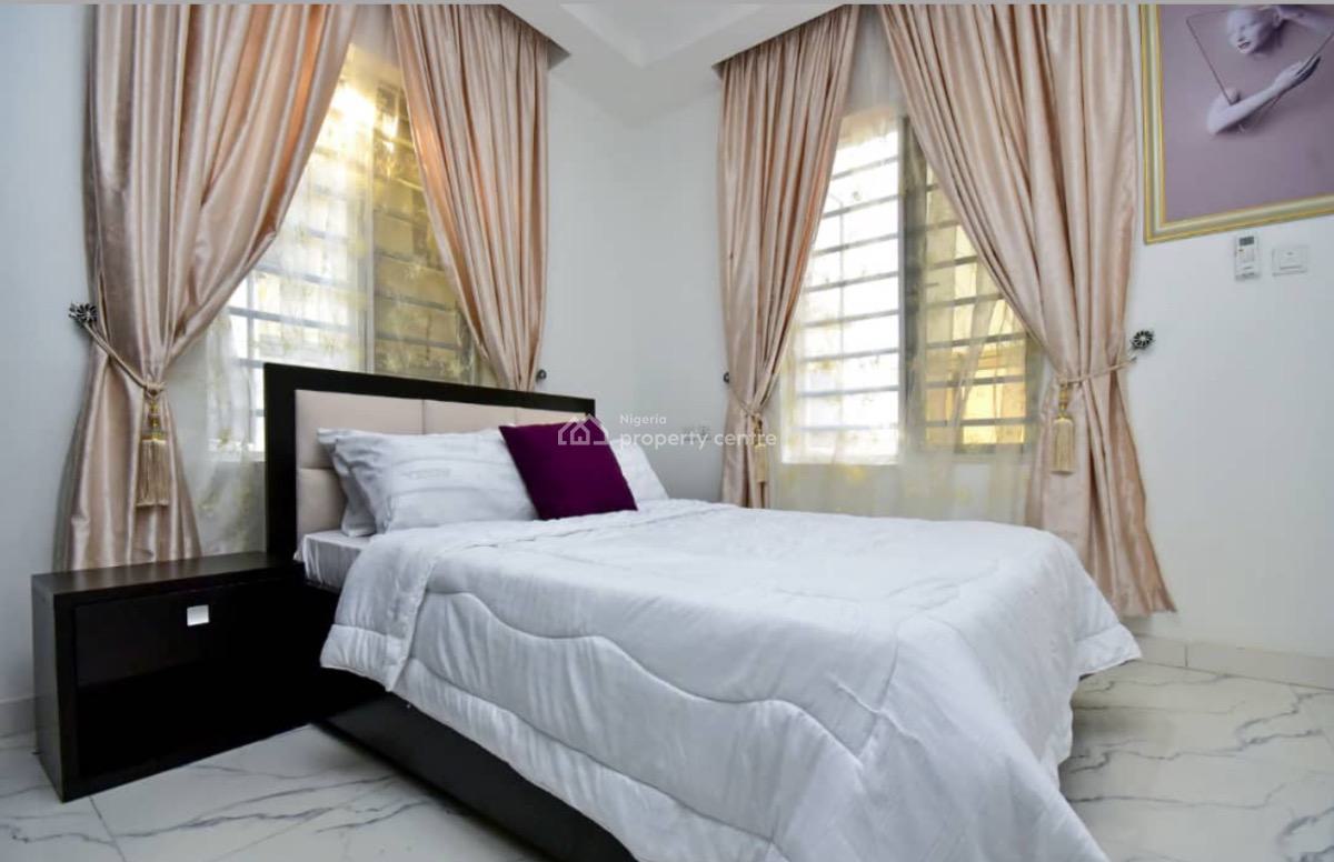 3 Bedroom Apartment, Ipaja, Lagos, Flat / Apartment Short Let