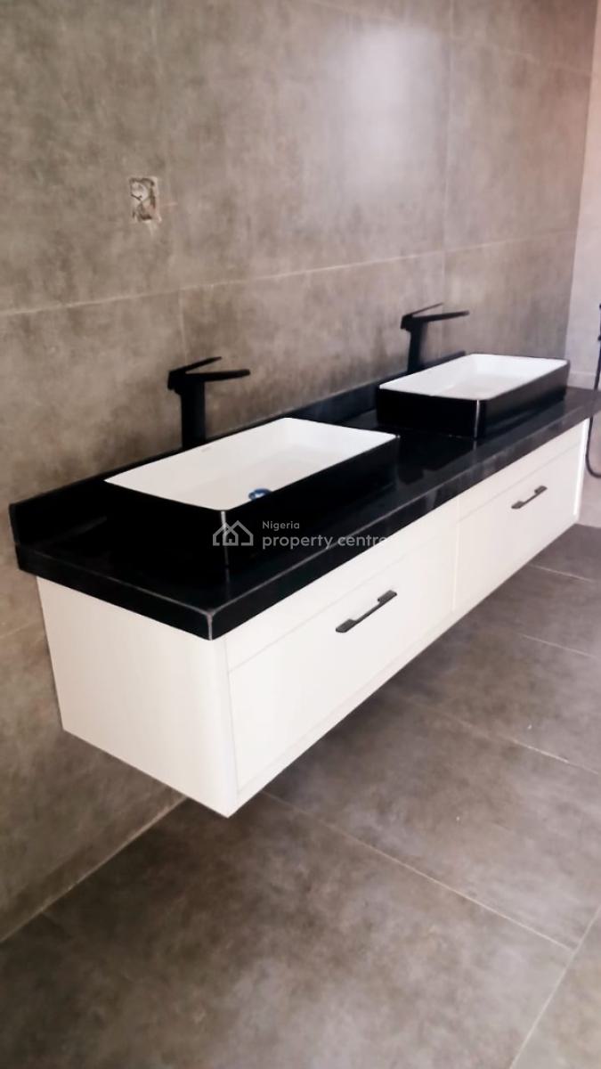 Luxury 4 Bedroom Fully Detached House with Bq, Lekki Phase 1, Lekki, Lagos, Detached Duplex for Sale