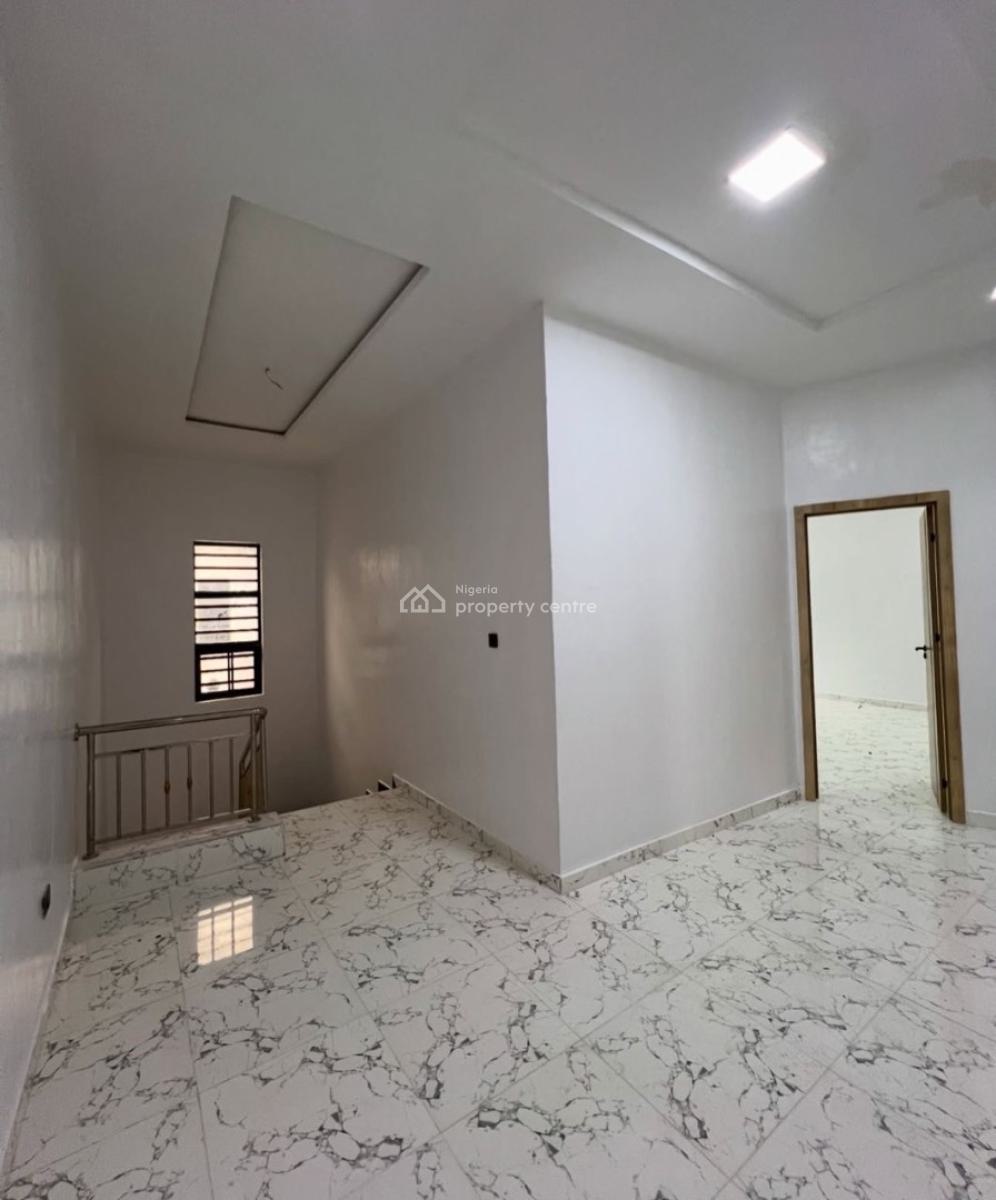4bedrooms Terrace Duplex Available, Mobile Road, Lekki, Lagos, Terraced Duplex for Rent