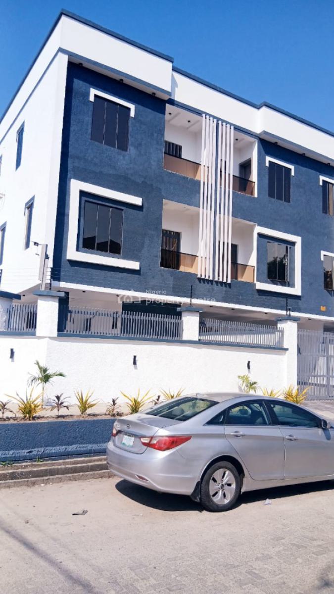 Newly Built 4 Bedroom Terrace Duplex with Bq in a Gated Estate, Lekki Phase 1, Lekki, Lagos, Terraced Duplex for Sale