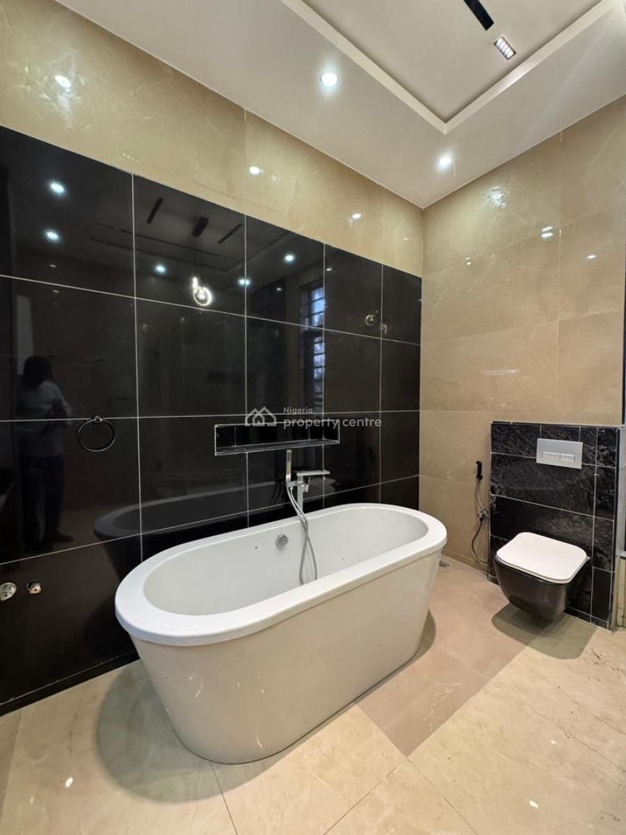 Magnificent 5 Beds with a Private Cinema & Pool, Lekki County, Lekki, Lagos, House for Sale
