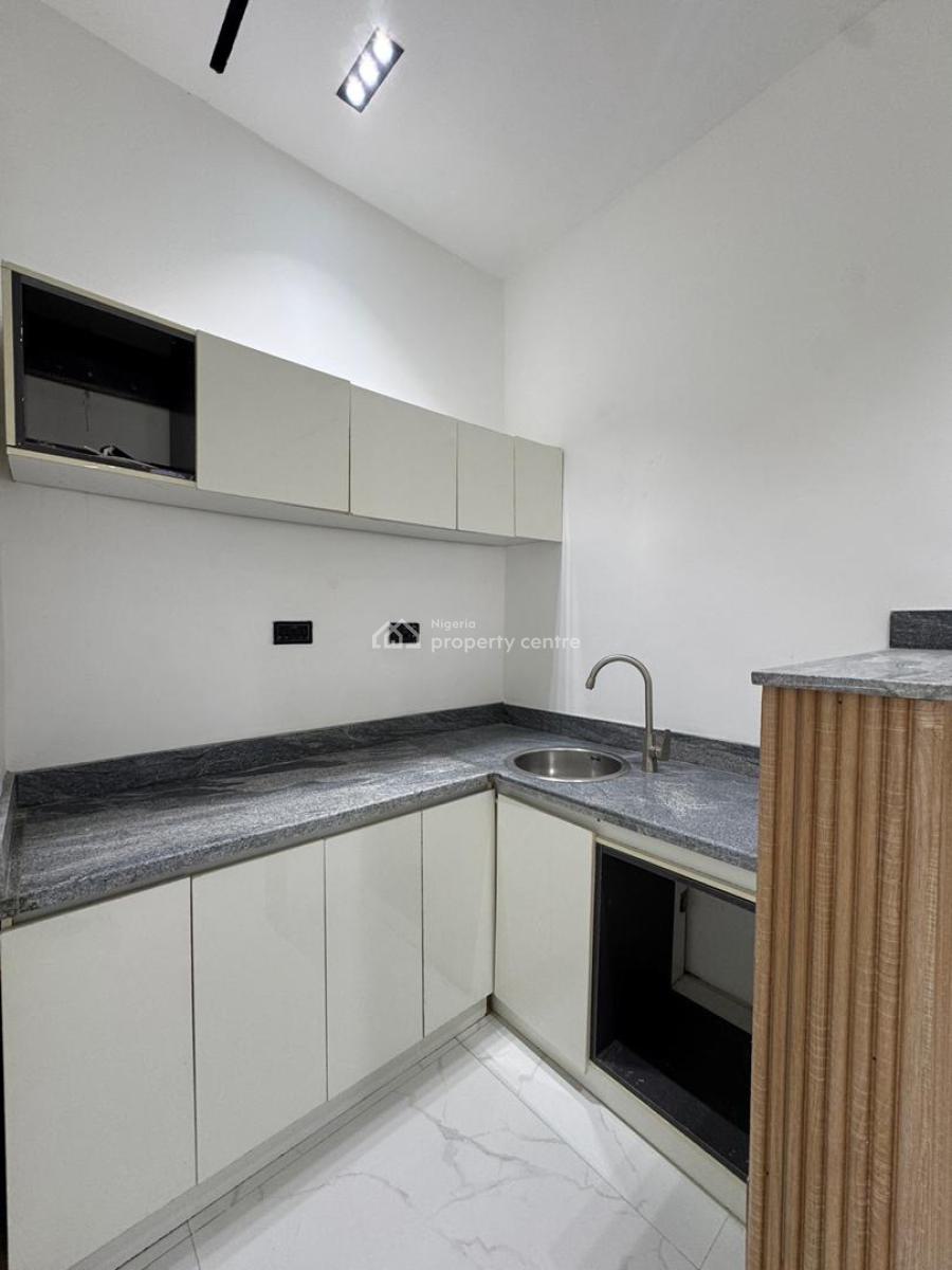 Magnificent 5 Beds with a Private Cinema & Pool, Lekki County, Lekki, Lagos, House for Sale