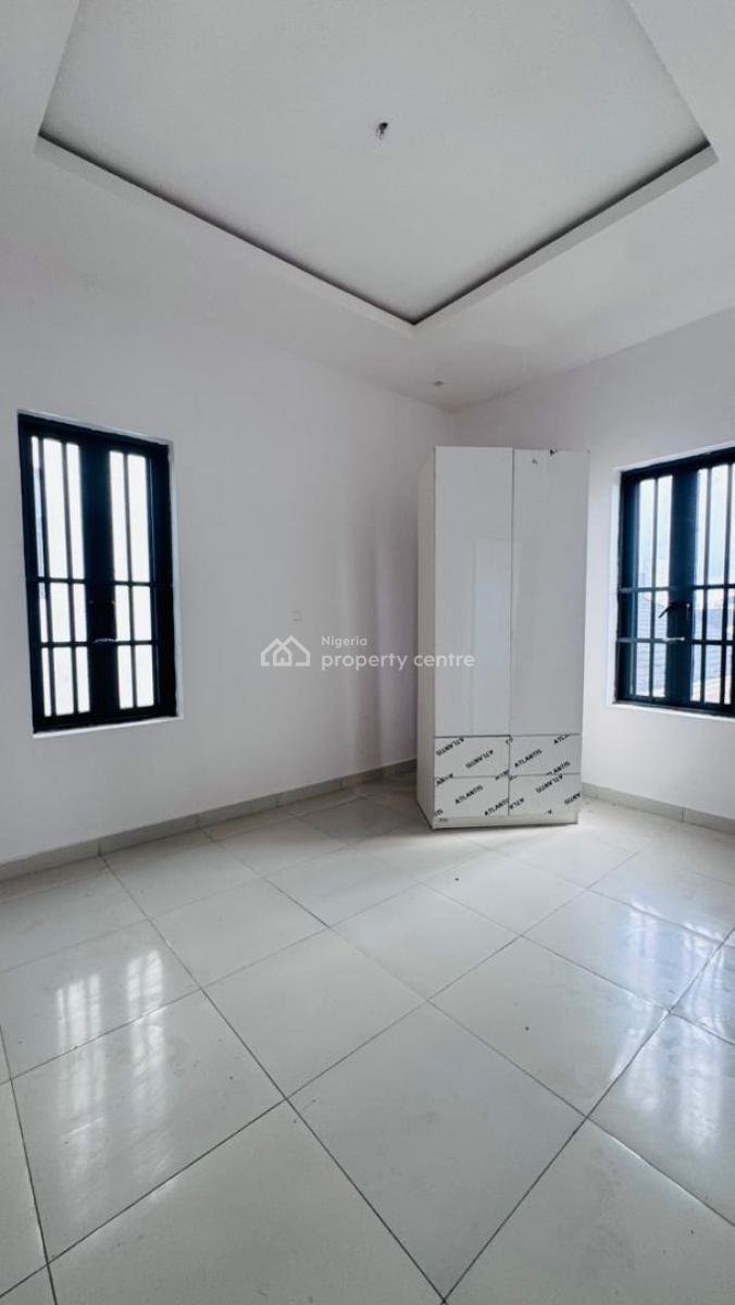 2 Bedroom Apartment, Lekki Phase 1, Lekki, Lagos, Flat / Apartment for Rent