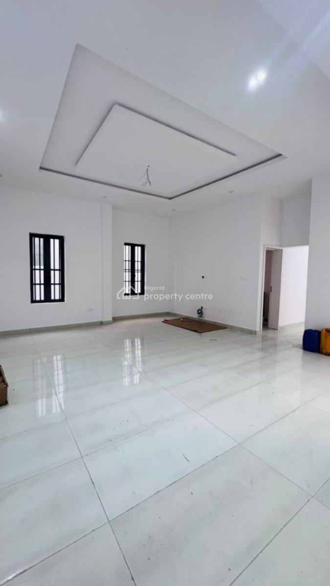 2 Bedroom Apartment, Lekki Phase 1, Lekki, Lagos, Flat / Apartment for Rent