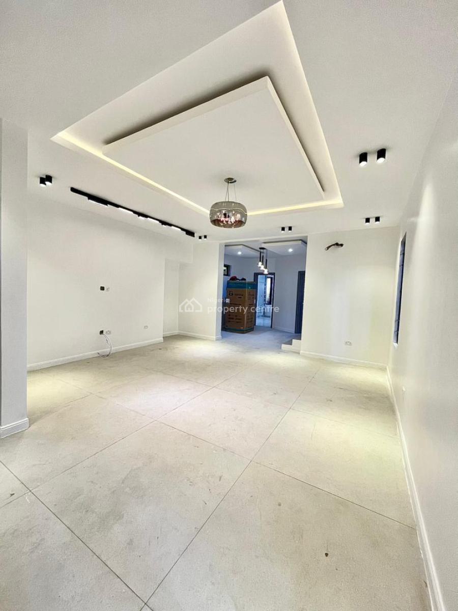 4 Bedroom Semi Detached Duplex with Boys Quarters, Lekki Phase 1, Lekki, Lagos, Semi-detached Duplex for Rent