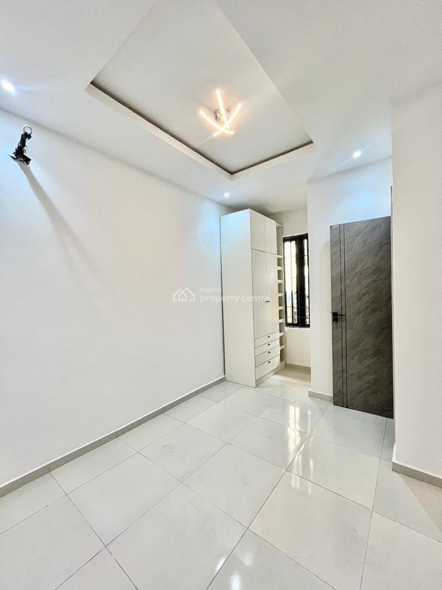 4 Bedroom Semi Detached Duplex with Boys Quarters, Lekki Phase 1, Lekki, Lagos, Semi-detached Duplex for Rent