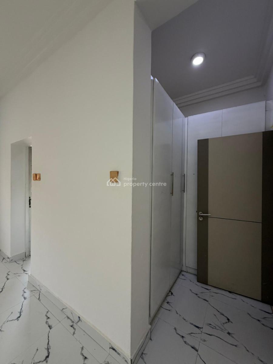 Beautiful 3 Bedroom Flat with a Bq, Jahi, Abuja, Flat / Apartment for Rent