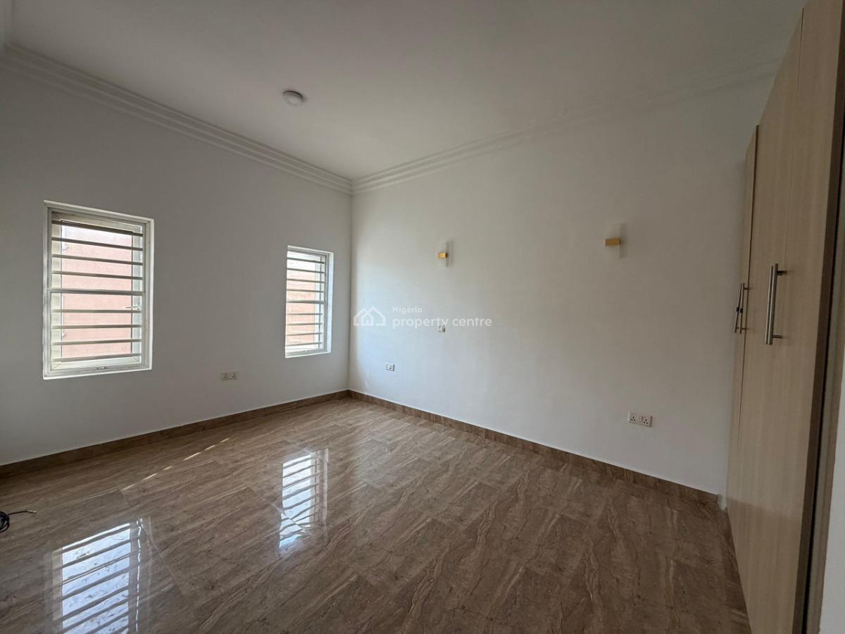 Beautiful 3 Bedroom Flat with a Bq, Jahi, Abuja, Flat / Apartment for Rent