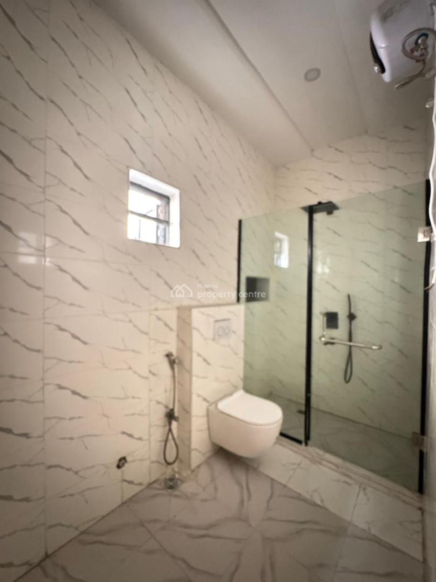 Cozy 3  Bedroom Semi-detached  Duplex with a Bq, Ikota, Lekki, Lagos, Semi-detached Duplex for Sale