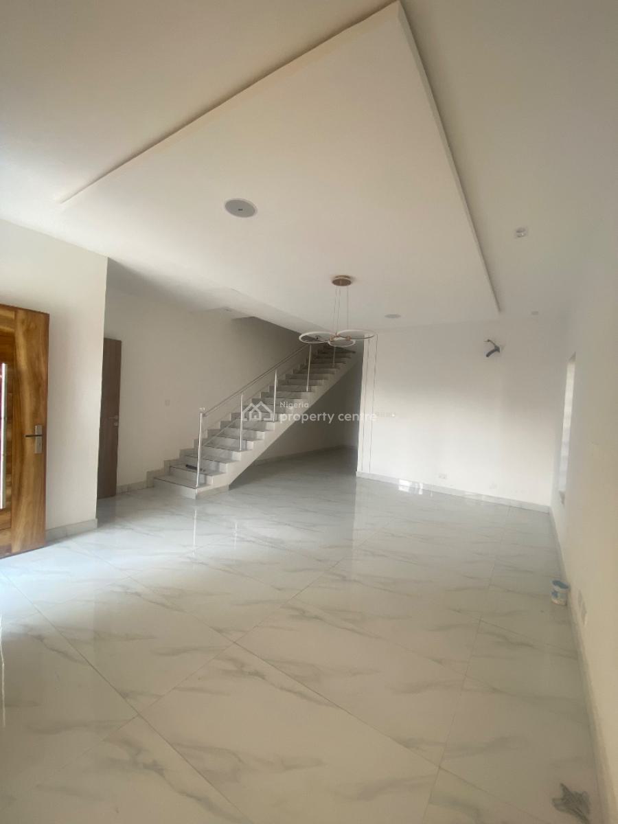 Luxury Spacious 4bed with Bq, Constant Light, Gud Rdin a  Secured Est, Beside Emrald Estate, Mobile Road Ilaje, Lekki, Lagos, Semi-detached Duplex for Sale