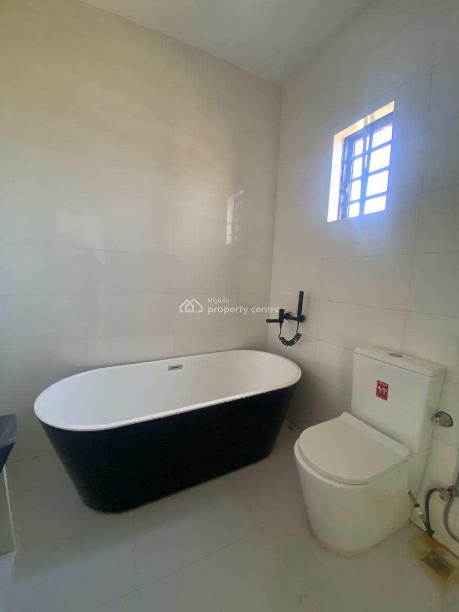 Luxury Spacious 4bed with Bq, Constant Light, Gud Rdin a  Secured Est, Beside Emrald Estate, Mobile Road Ilaje, Lekki, Lagos, Semi-detached Duplex for Sale