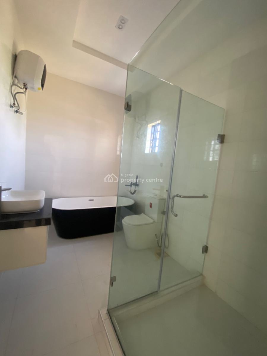 Luxury Spacious 4bed with Bq, Constant Light, Gud Rdin a  Secured Est, Beside Emrald Estate, Mobile Road Ilaje, Lekki, Lagos, Semi-detached Duplex for Sale