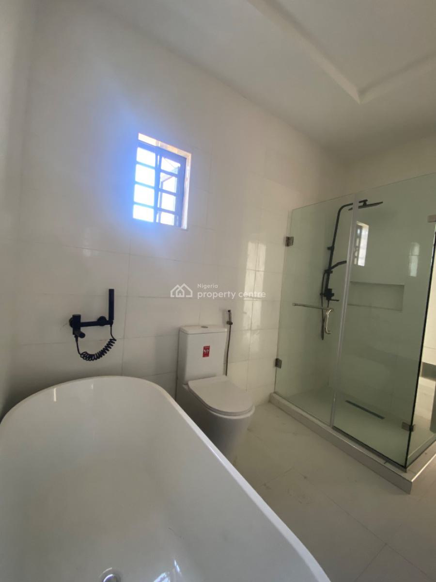 Luxury Spacious 4bed with Bq, Constant Light, Gud Rdin a  Secured Est, Beside Emrald Estate, Mobile Road Ilaje, Lekki, Lagos, Semi-detached Duplex for Sale