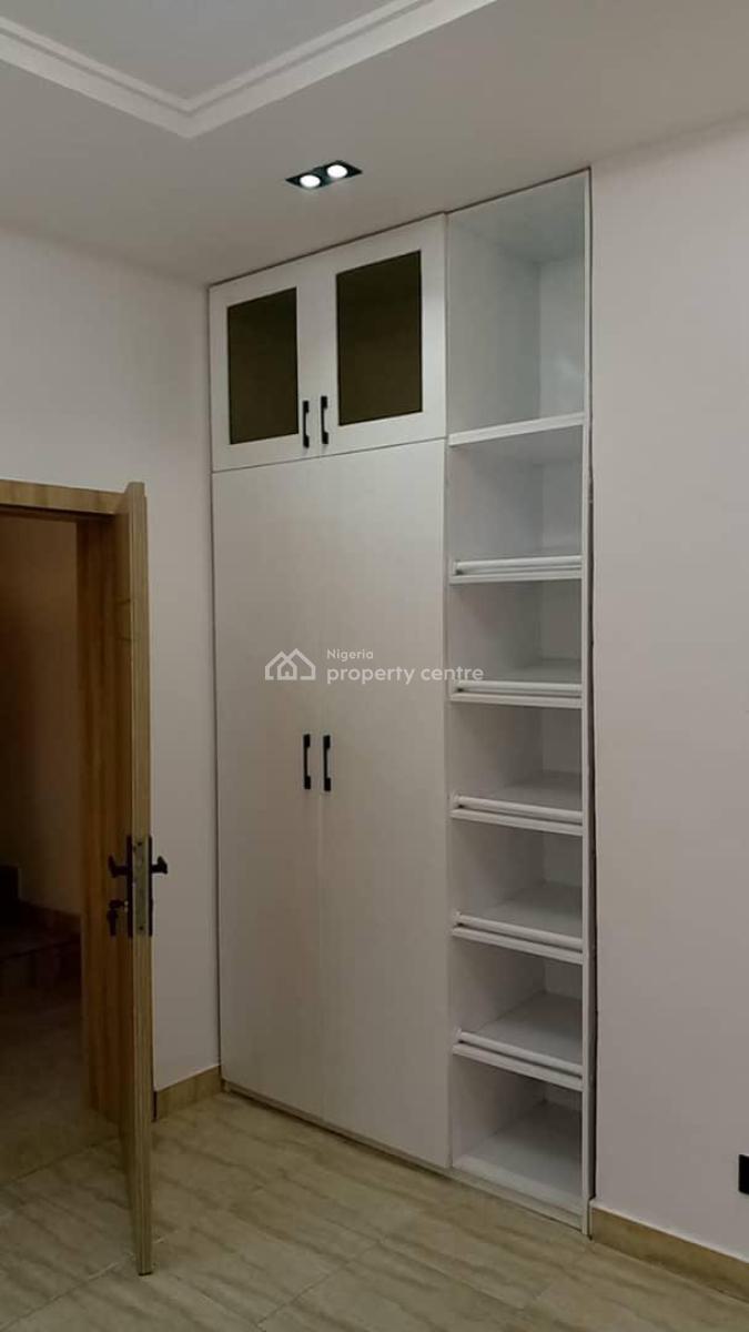 Sharp 4 Bedroom Semi Detached Duplex with Bq and Security, Chevron Drive, Lekki Phase 2, Lekki, Lagos, Detached Duplex for Sale