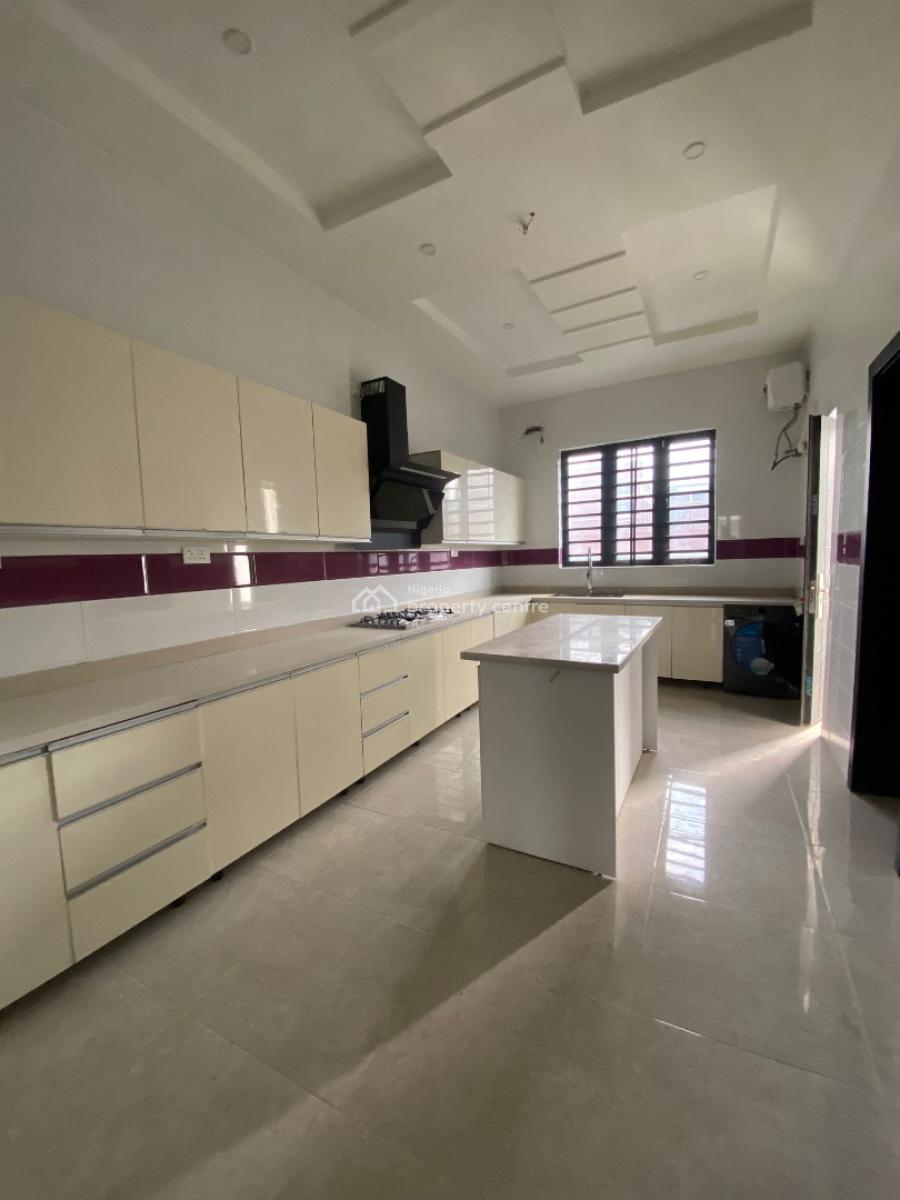 Luxury Spacious Modern 5bed Wt Bq, Spacious Compound in a Secured Est, Very Secured Est, Ogombo Road, Ajah, Lagos, Semi-detached Duplex for Sale