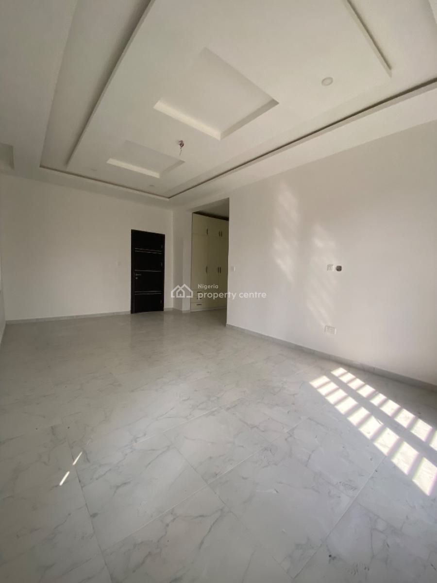 Luxury Spacious Modern 5bed Wt Bq, Spacious Compound in a Secured Est, Very Secured Est, Ogombo Road, Ajah, Lagos, Semi-detached Duplex for Sale