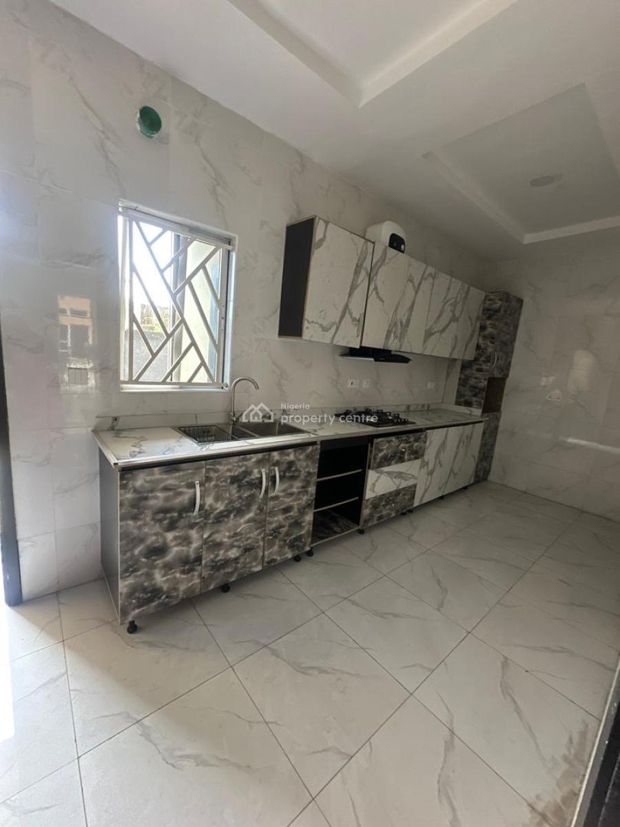 2 Bedroom Apartment, Ajah, Lagos, Flat / Apartment for Sale