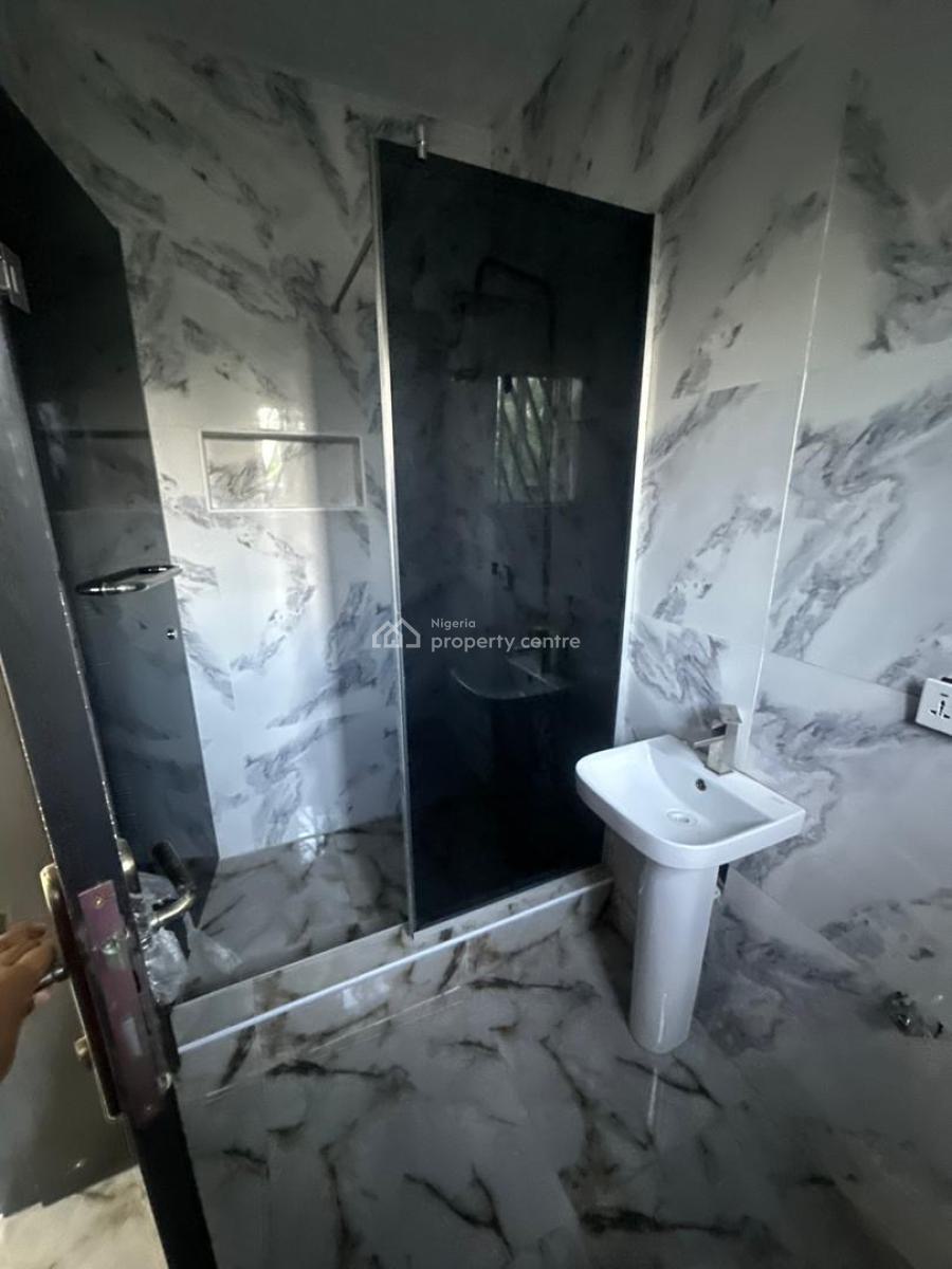 2 Bedroom Apartment, Ajah, Lagos, Flat / Apartment for Sale