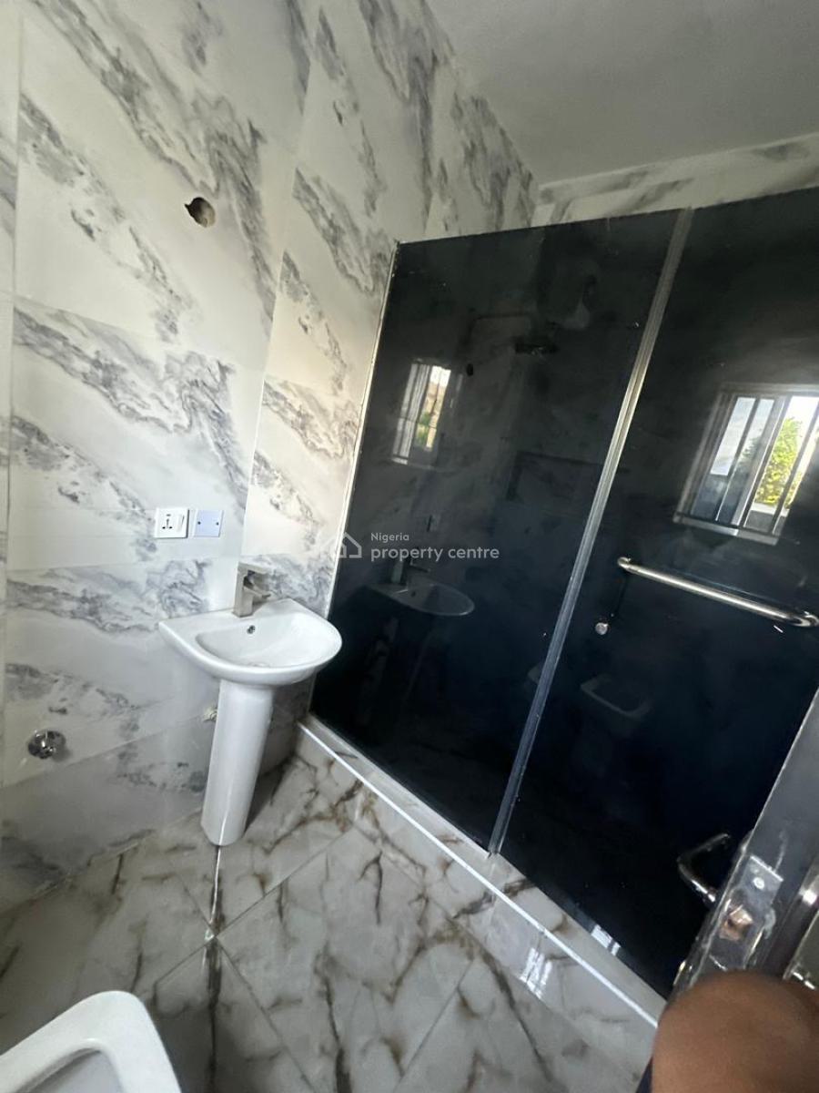 2 Bedroom Apartment, Ajah, Lagos, Flat / Apartment for Sale