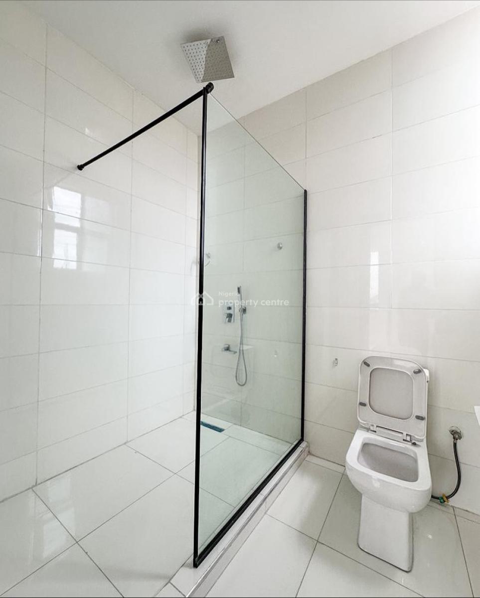 Modern 2 Bedroom Apartment, Oniru, Victoria Island (vi), Lagos, Block of Flats for Sale