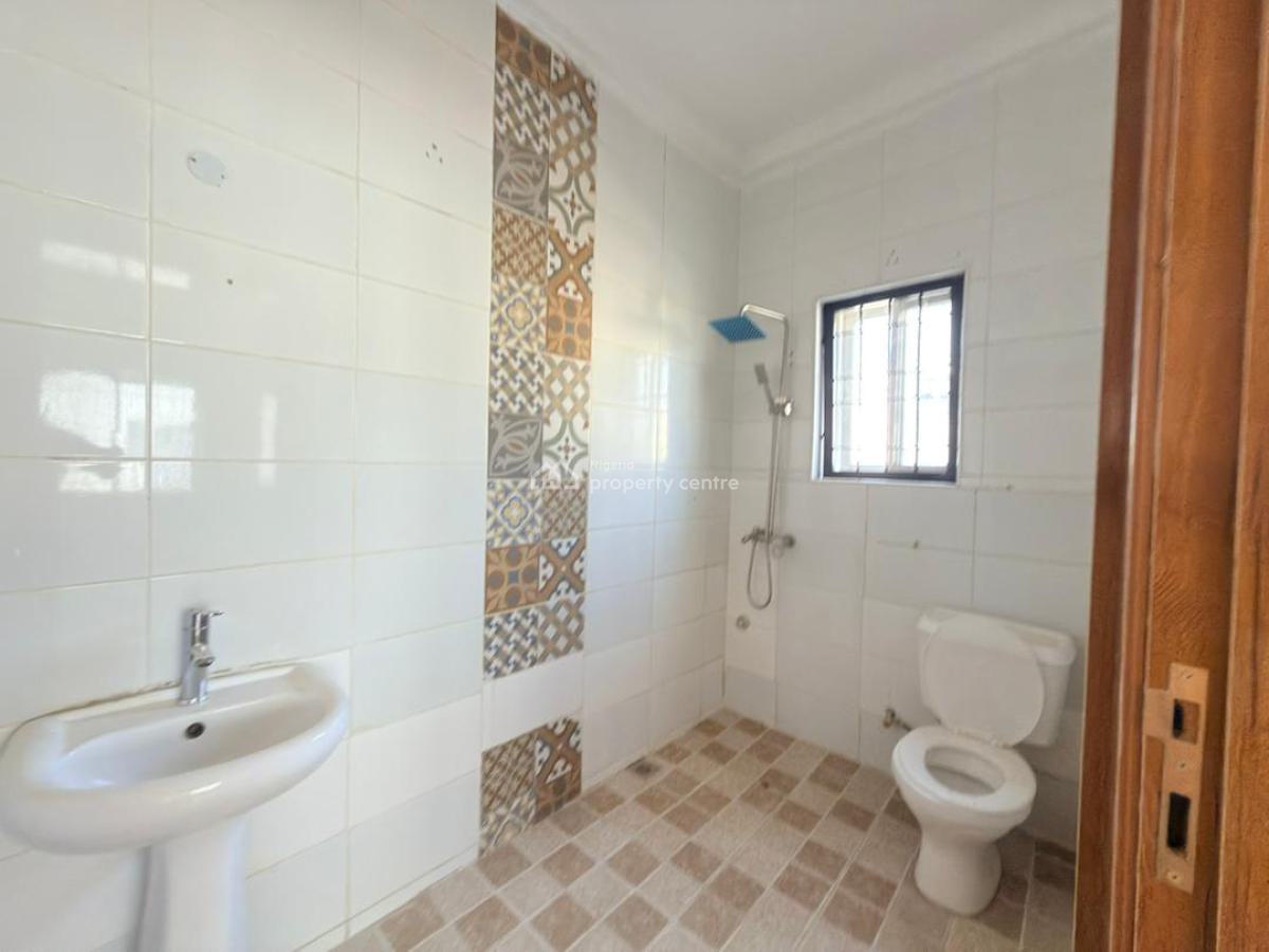 3-bedroom Apartment, Jahi, Abuja, House for Rent