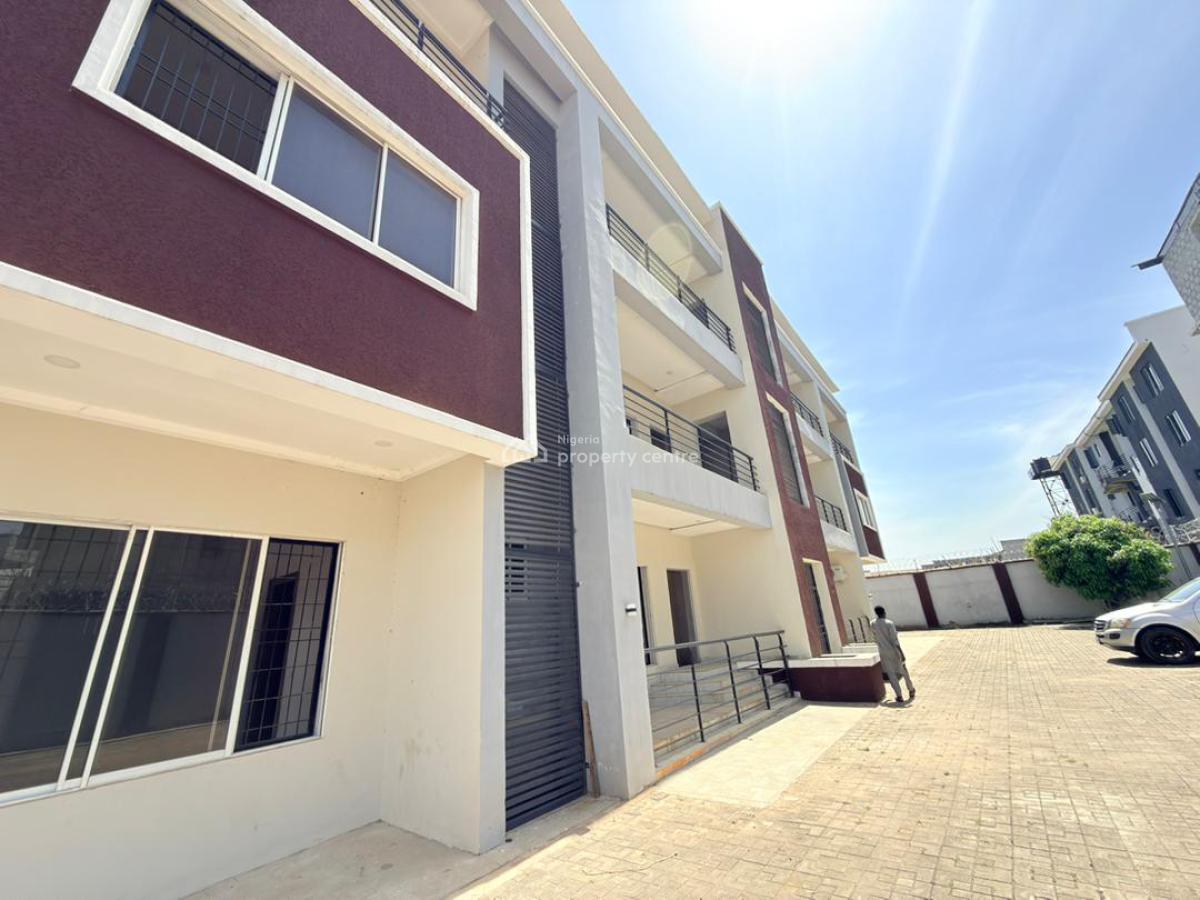 3-bedroom Apartment, Jahi, Abuja, House for Rent