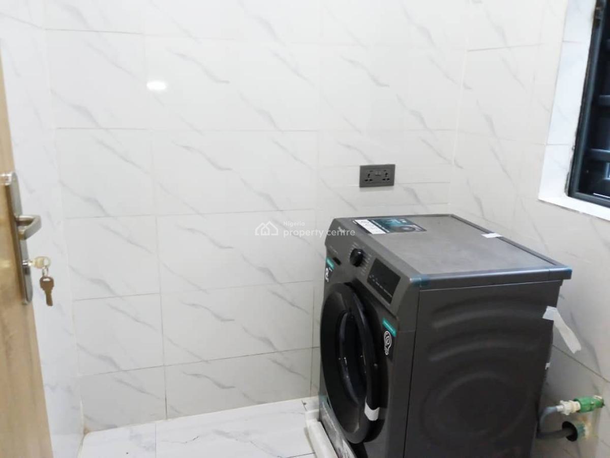 Brand New Spacious 4 Bedroom Detached House with Bq, Gra Phase 2, Magodo, Lagos, Detached Duplex for Rent