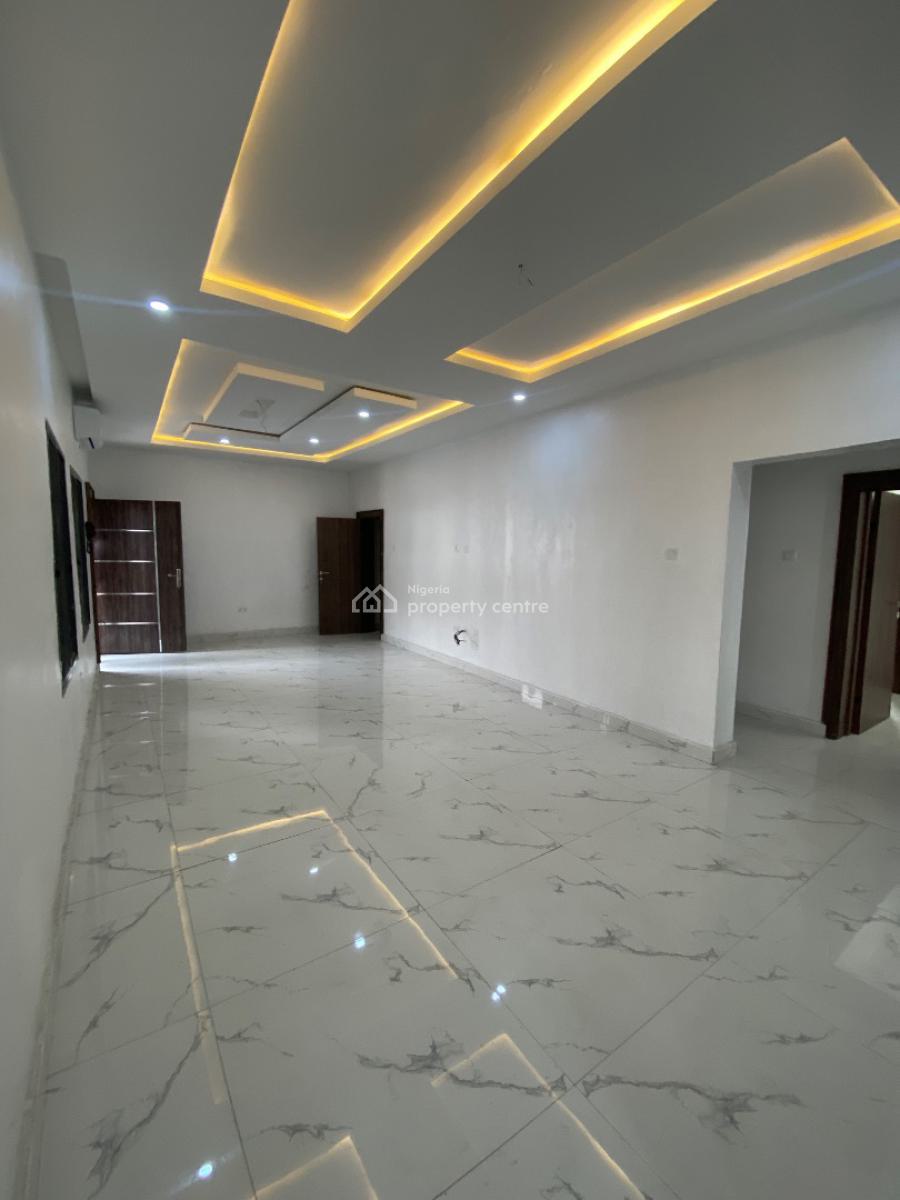 Serviced &luxury 3-bedroom in a Sophisticated & Well Secured Envir, Ikoyi, Lagos, Flat / Apartment for Rent