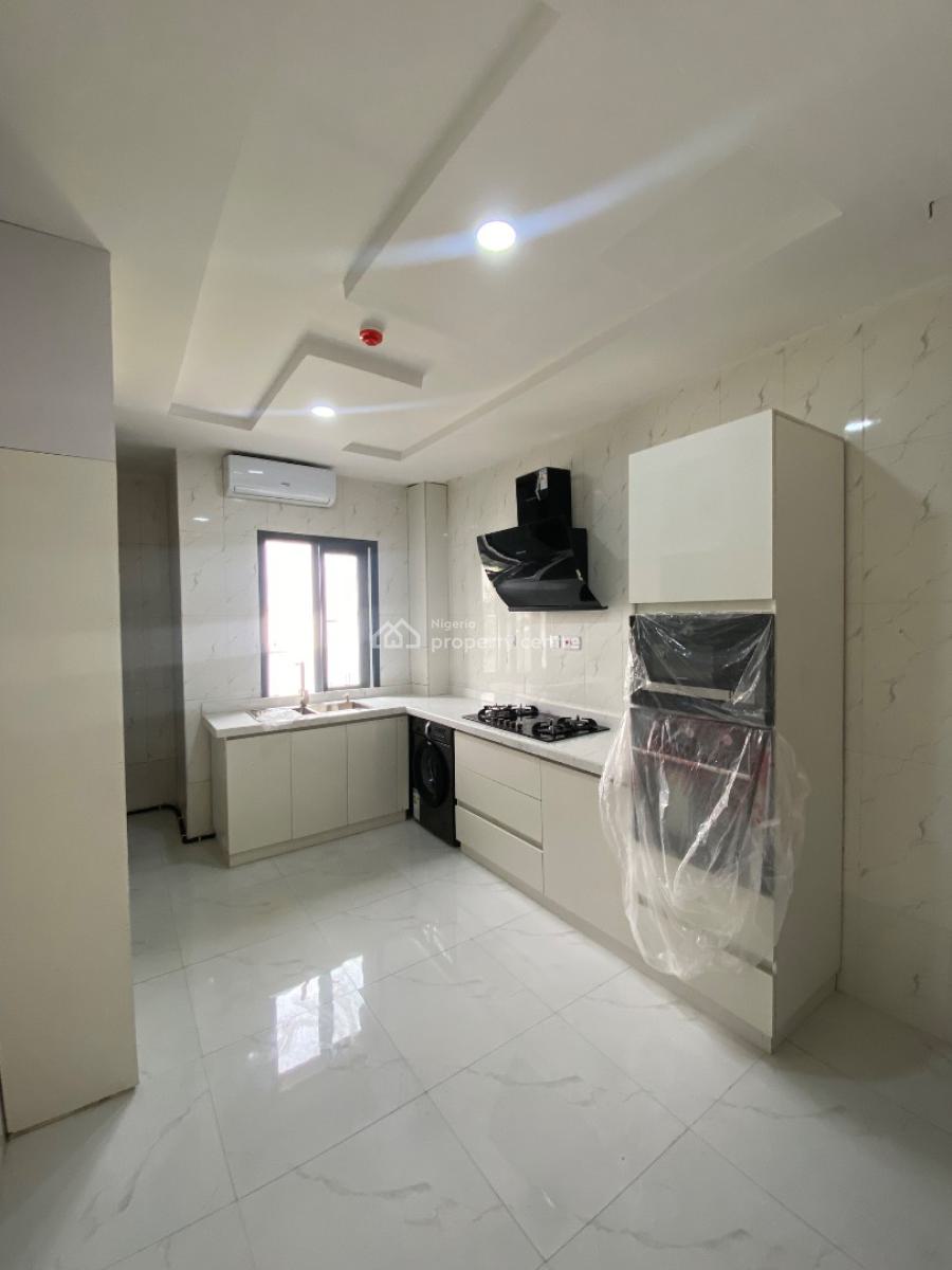 Serviced &luxury 3-bedroom in a Sophisticated & Well Secured Envir, Ikoyi, Lagos, Flat / Apartment for Rent