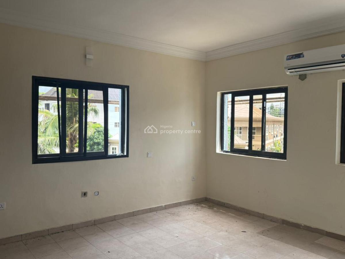 Exclusive Block of 14 Modern Flats with Bq and 2 Penthouse, Lekki Phase 1, Lekki, Lagos, Flat / Apartment for Rent