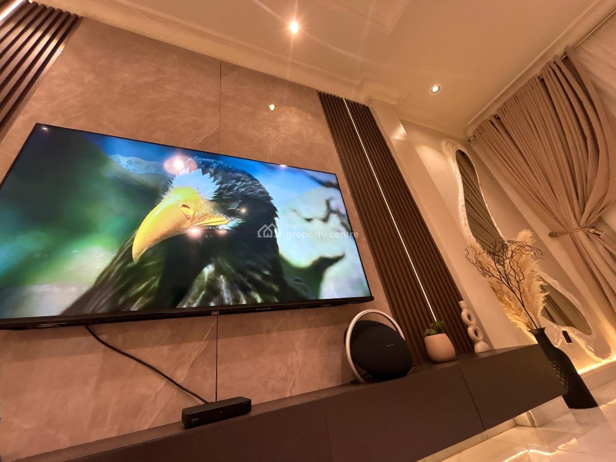 One Bedroom with Rooftop Lounge, Pool and Gym, Phase 1, Lekki, Lagos, Mini Flat (room and Parlour) Short Let