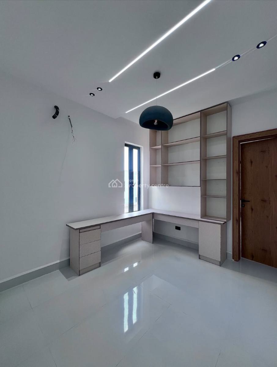 Executive 5-bedrooms Deluxe Fully Detached Duplex with Swimming Pool, Ajah, Lagos, Detached Duplex for Sale