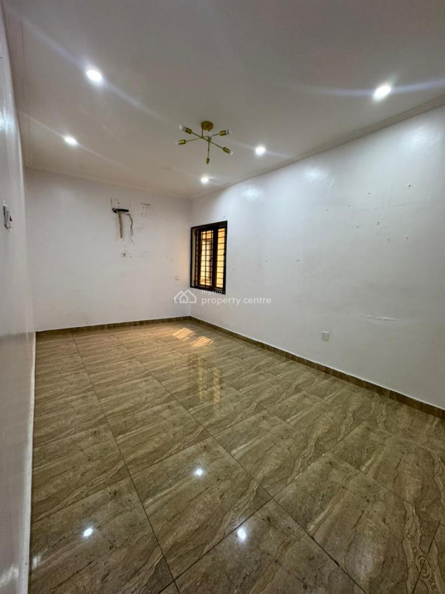 4 Bedroom Semi Detached Duplex, Lekki Phase 1, Lekki, Lagos, Commercial Property for Rent